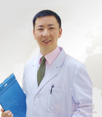 邓皓仁