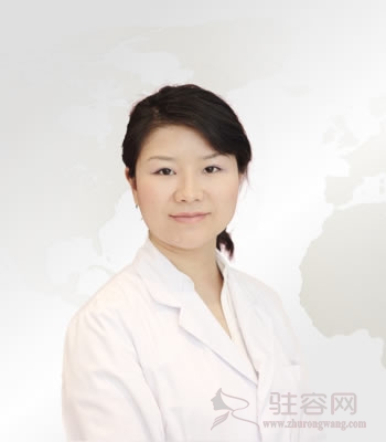 　余咏梅