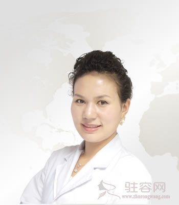 　王 琳