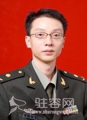 吴焱秋