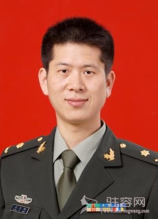 梁黎明