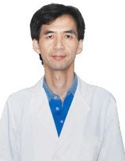 罗 奇
